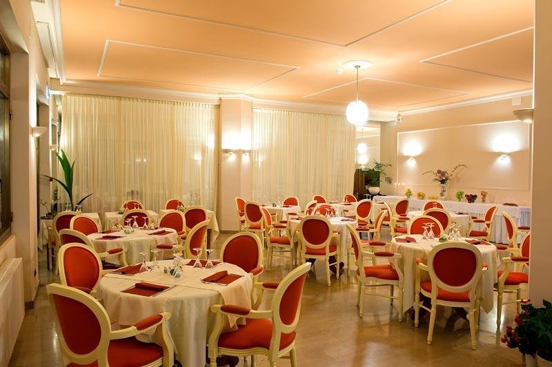 Hotel Europa Porlezza Bagian luar foto